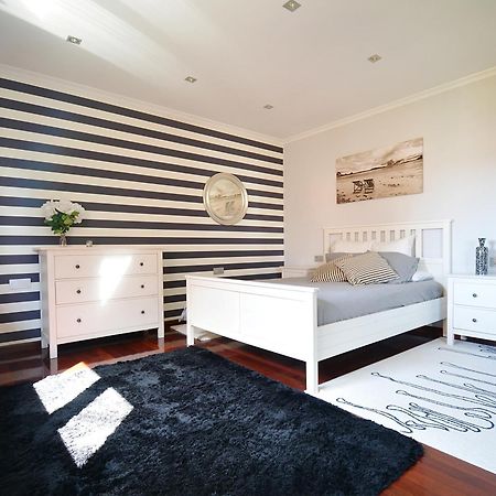 Apartamento En El Centro De A Illa De Arousa Luaran gambar